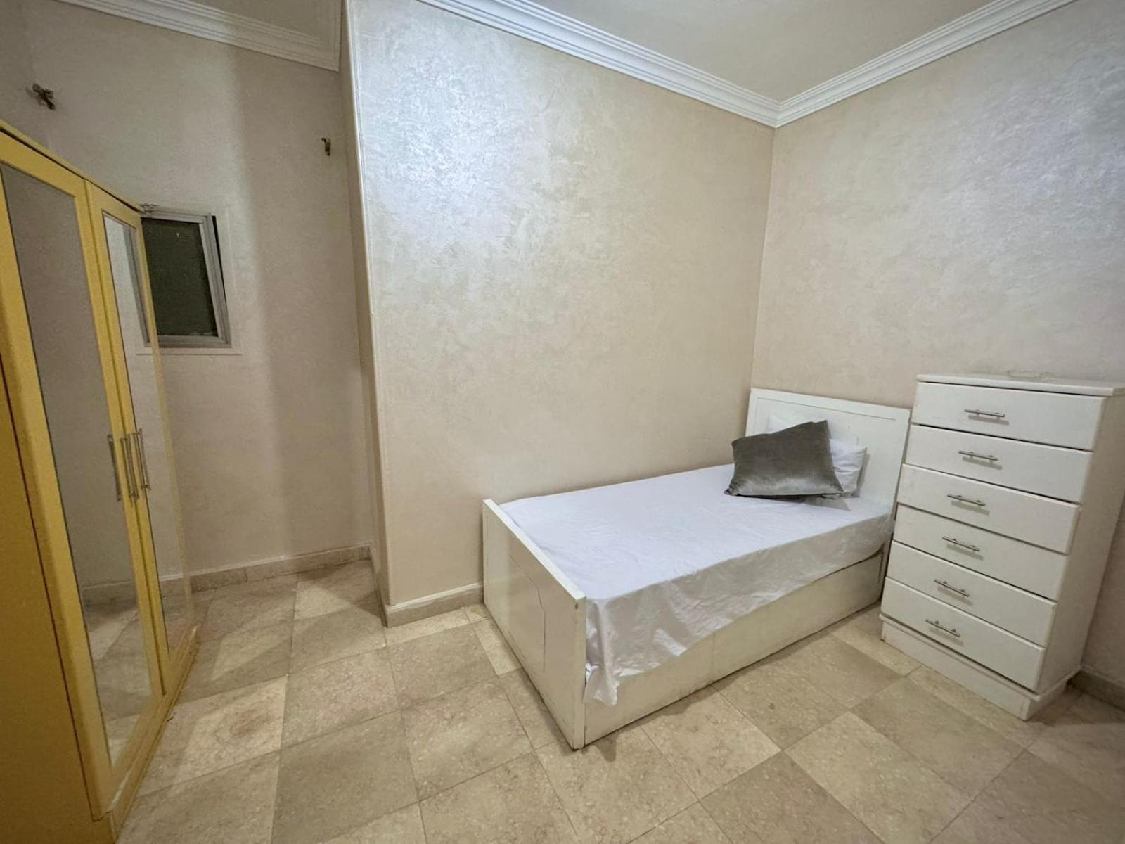 مريحة بحي العجوزة Cairo